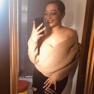 Meet your Posher, Rayona